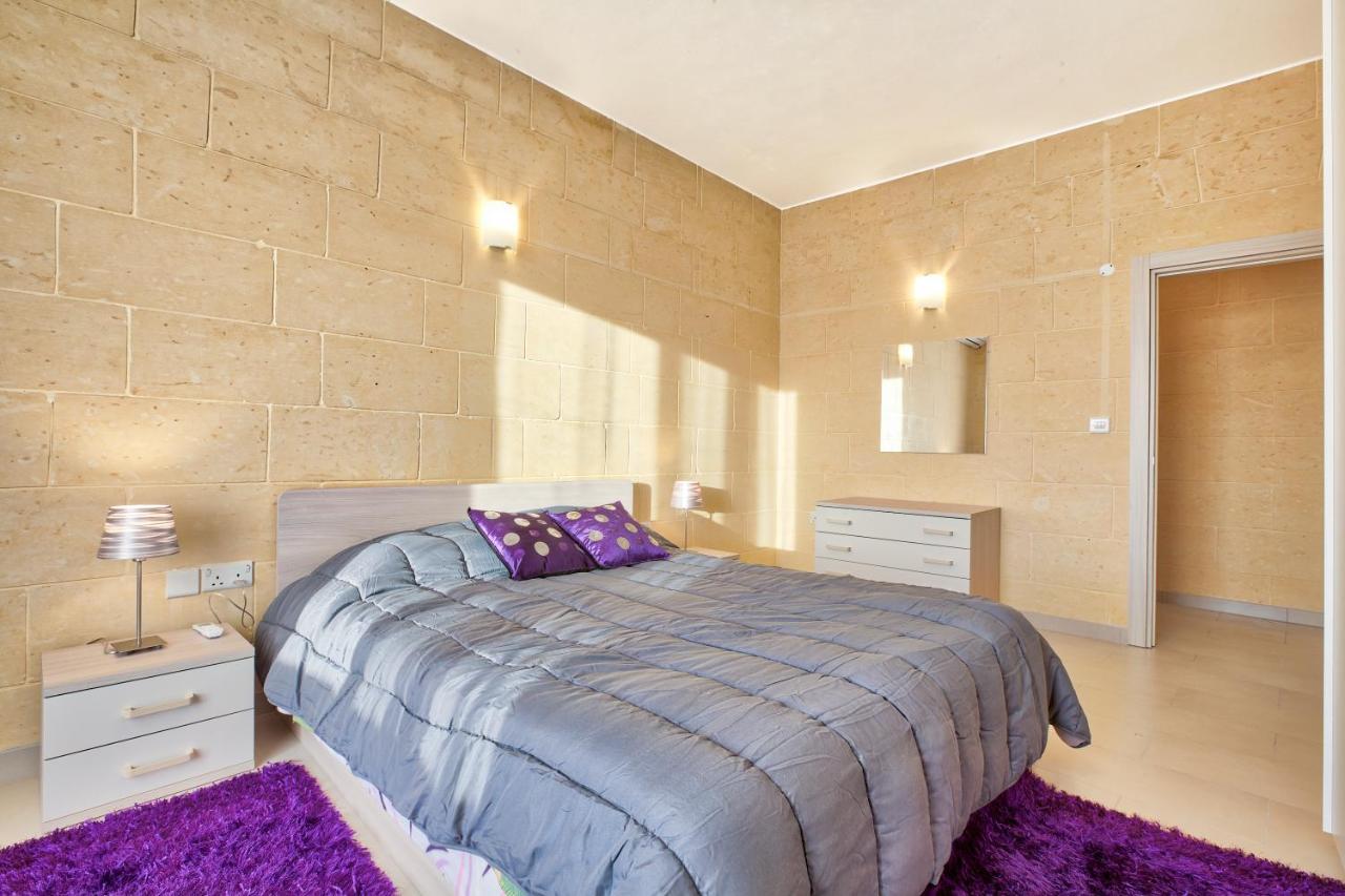 사넷 Summer Fields Penthouse With Amazing Views 아파트 외부 사진