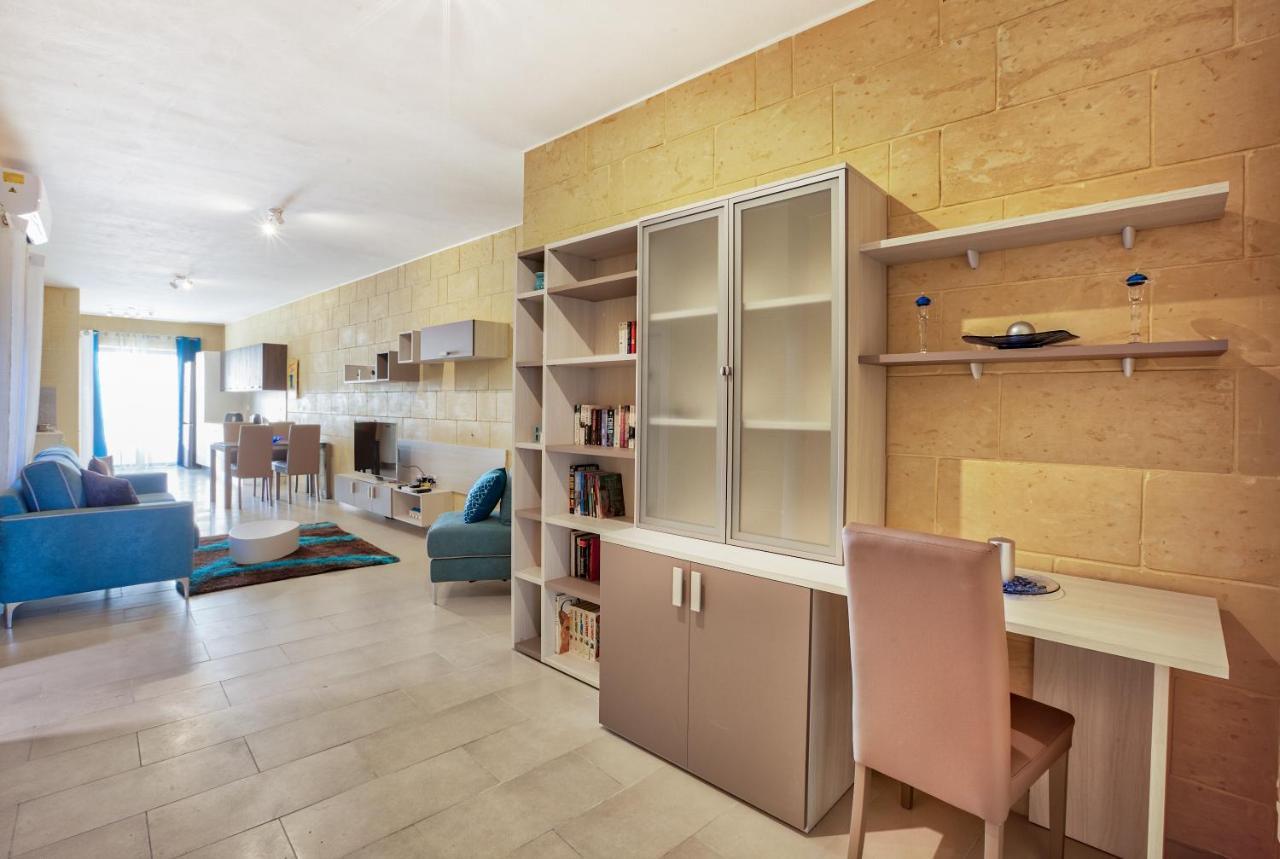 사넷 Summer Fields Penthouse With Amazing Views 아파트 외부 사진